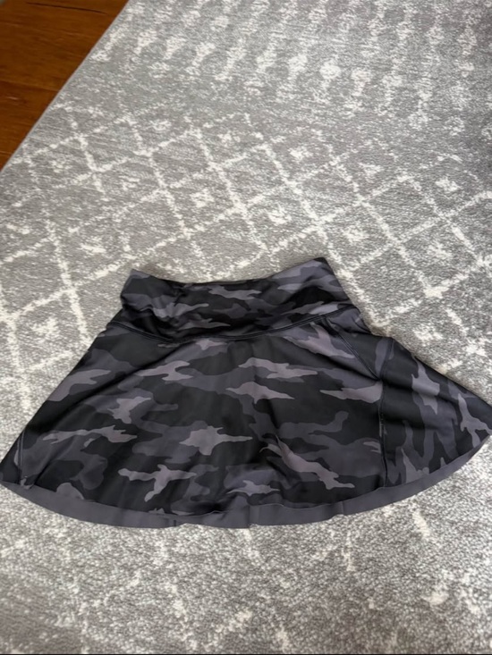 Athleta Dresses & Skirts - Athleta Gray & Black Camo Skirt, XS